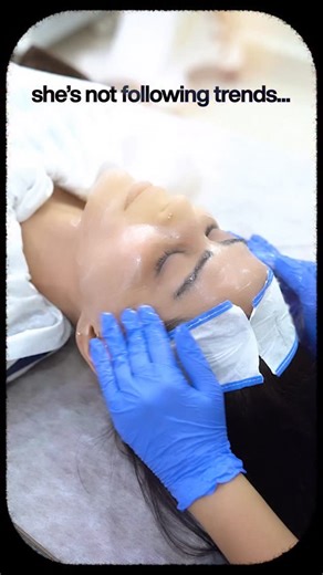 Bhavana Singh on Instagram: "Mira peel therapy’ - with PDRN INFUSION The MIRAPEEL at MELO Care ✨BEST WAY FOR A MONTHLY FACE RESET - both glow and anti-aging. – Dual Hydro-Suction: Deep cleanse + hydrate your skin.with suited serums and PDRN. – Microcurrents: Lift & tone facial muscles naturally. – PDRN Infusion: Boost collagen & repair from within. – LED Light Therapy: Calm, heal & brighten the skin. – Vacuum Cupping: Improve circulation & sculpt your face. Instant glow. Long-term rejuvenation. 