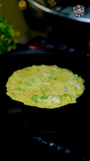 3.5M views · 48K reactions | ✨♨️ veg omelette recipe | veg omelette recipe in tamil #omelette #vegomelette #vegomeletterecipe #shortsreels #fbreels2025ツ #viralpost2025シ #kasthukitchen #SnackShort #cooking #recipeoftheday #reels #viral #trendingnow | kasthu kitchen official | Facebook