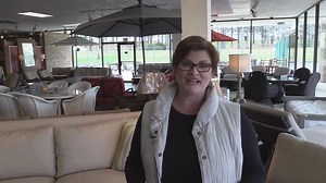 In this episode, we show you some behind-the-scenes bloopers, get a unique home tour, and visit the spa! | Love Lake Martin