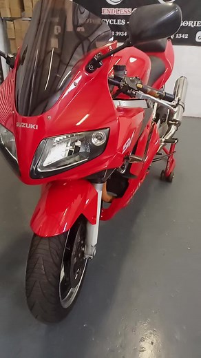 SUZUKI SV 1000 FULL FAIRINGS HARD TO GET 43000KM 2006 MODEL R56500 YASH 084 032 3934