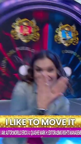 ¡Iniciamos esta semana con todo! 💥 En el #SinPalabrasVLA nuestros equipos lo dieron todo y aunque el #ElPueblo llevaba las de ganar, #ElFavorito se corona este día. 🤩🔠 Revive el juego completo a través de Facebook. #VLA 📺 Lunes a viernes, 8:55 a.m. por Azteca UNO.