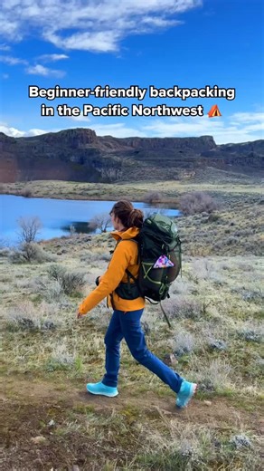 Gwyn and Ami Manser | PNW + USA adventure travel on Instagram: "Easy backpacking in Washington 🌲⛺️⤵️ 📍Ancient Lakes, Washington 🧡 FOLLOW @gwynandami for more FREE adventure guides off the beaten path! This backpacking trip is relatively short, flat, and beautiful! There are several lakes, and a dramatic volcanic landscape. It’s a popular place to hike and backpack! 🎒 Here are the trail details ⤵️ 📍 Trail name: Ancient Lakes Trail 📏 Length: 4.6 miles (round trip) 📈 Elevation gain: 295 feet
