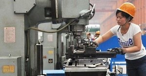 Analyst: Crisis will shift manufacturing from China to U.S. * WorldNetDaily * by WND Staff