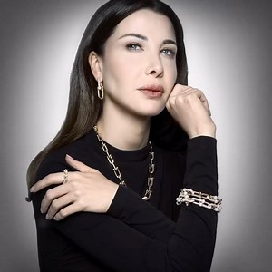 Love is an ever-growing power, connecting us just as the links in Tiffany’s HardWear collection do. For me, love is my strength, for myself and my family. 🩵 @tiffanyandco | Nancy Ajram