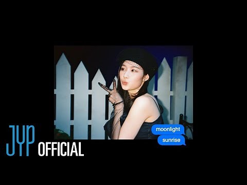 TWICE "MOONLIGHT SUNRISE" Lyric Video