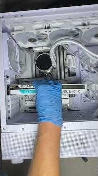 Building their new PC from (almost) scratch 💻🔥 (Part 2) #shorts #pcbuild #pc