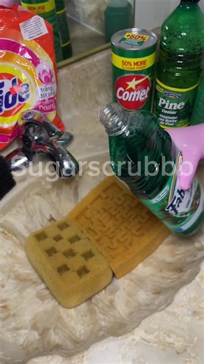 happy sunday 🌇 #cleantokasmr🧼 #asmrspongesqeezing #spongesqeeze #asmrspongesqueezer #asmr