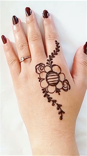 🔥😱Easy Trick For Back Hand Mehndi Design#creativehenna#hennamagic#hennadesign#Newmahendi#Trending