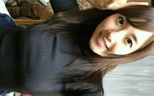 演员长泽梓（長澤あずさ）