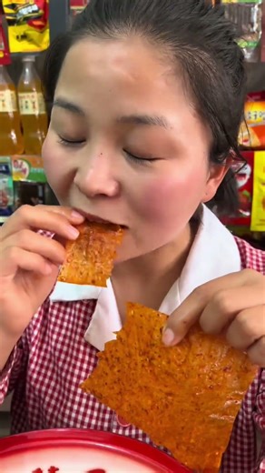 Jajanan China dilarang ibu: dulu ngiler, sekarang viral TikTok