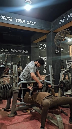 Maximize Your Bench Press Technique for Heavy Lifts