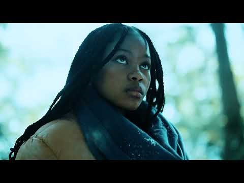 STRANDED - by Nikki Shannon Smith - Offical trailer by Escape Goat Pictures for Scholastic Books