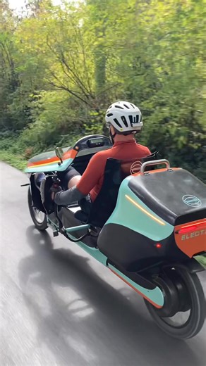 I got an email from Rob yesterday, and we were able to set up a test ride for today. He has had some time on a recumbent bike, but had never even seen the Electrom before today. The first few minutes are always shaky, but he picked it up fast and rode for several hours. #electrom #cargobike #recumbentbike #electricmotobike #emotorcycle #electric #emoped #yellow #yellow #electricmoped | Electrom Light Electric Vehicle