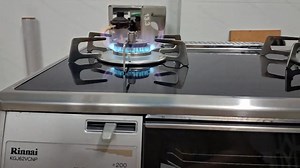 14K views · 116 reactions | Em tiếp tục lên bếp Rinnai S62 mặt kính...