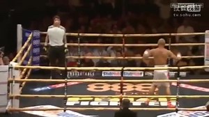 WHEN BOXING REFEREES LOSE CONTROL PART 1_clip