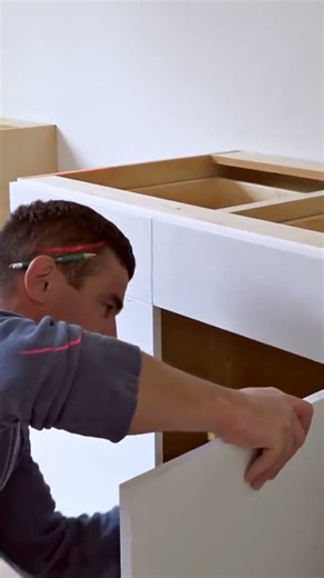 From Design to Installation: Custom Kitchen Cabinets