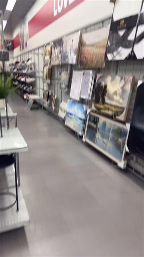 ARluxury Decor Mercedes on Instagram: "Todo lo q hay en @burlington #homedecor #fyp #viralvideos #instareels #likeit #shareit #followｍe"