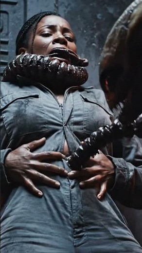 alien belly expansion#alien #belly #bellybutton #navel #woman#pregnant