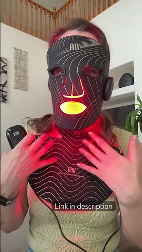 Inia Glow Red Light Mask Bundle Review | At-Home LED Therapy