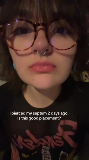 help a sis out 🥺 #septum #alt #diypiercing #punk #fyp | septum piercing
