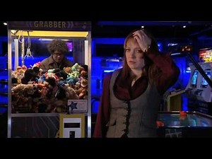 The IT Crowd - Series 4 - Episode 4 - Moss in a box