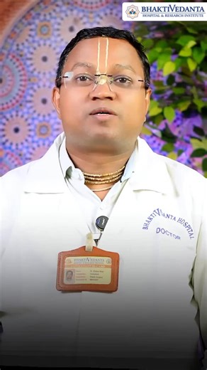 When Do You Actually Need Plastic Surgery? Reconstructive vs Cosmetic Explained Plastic surgery is not just about beauty — it’s a vast medical specialty that treats conditions from head to toe. In this video, Dr. Sharad Waje explains when plastic surgery is truly needed, and the clear difference between reconstructive and cosmetic surgery. Reconstructive surgery restores normal appearance and function after injuries, defects, burns, or deformities. Cosmetic surgery enhances a naturally normal bo