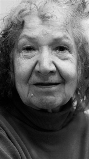 John Ressler on Instagram: "Tamara Samsonova, conocida como “La Abuela Asesina”, es uno de los casos criminales más escalofriantes de Rusia. Nació en 1947 y llevó una vida aparentemente normal: trabajó durante años en un hotel, se casó y residía en un barrio tranquilo. Sin embargo, tras la desaparición de su esposo en el año 2000 (un caso nunca resuelto) empezaron a surgir sospechas sobre una faceta oscura que ocultaba tras la apariencia de amable anciana. Entre 2000 y 2015, Samsonova estuvo vin