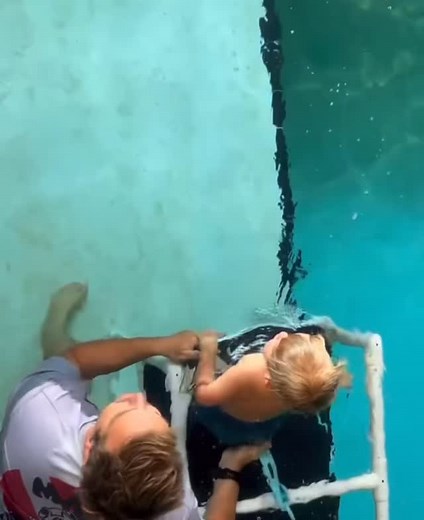 At Macs, there’s no off-season for water safety! 💧🤿 Keep your little ones swimming your round in our heated indoor pool. Check out and follow our Swim Page @macsswim for some awesome updates and content and sign up today! #swimlessons #swimlessonsclearwater #macsswim #learntoswim #indoorpool | Mac's Sports Inc.