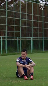 The Coach and the boys are ready for this one! 💪 Secure your seats for #KBFCCFC now! 🎟️➡️ https://bit.ly/KBFCvsCFCTicket #KBFCCFC #KBFC #KeralaBlasters | Kerala Blasters