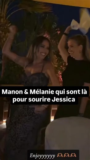 Manon & Mélanie qui sont là pour sourire Jessica | Télé Réalité News Fr