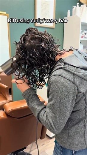 Diffusing is sometimes where clients feel things start to fall apart but if you have enough water and product and learn to not move your diffuser around as frequently you will love it! #Diffusing #curlspecialist | Hair by Kelly Petter - Curl Specialist