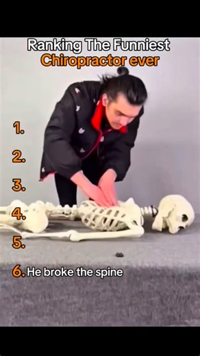 Just Stretchy on Instagram: "Inversion boots are on my profile 🔗❗️#juststretchy #decompression"