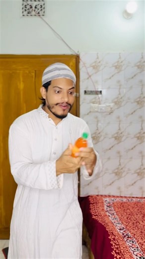 ডেগ বইরা না খাইলে পেট ভরে না😂