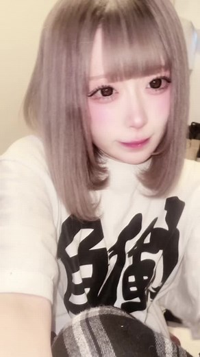 舌ピあけたばっかで口パク無理ゲー