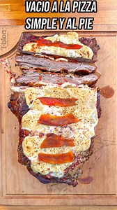 Vacio a la pizza, simple y al pie ¿Hay algo mas rico que un vacio? SI, un vacio cocinado en el Kamado B10 y terminado a la pizza. � Un clasico simple que nunca falla | Locos X el Asado