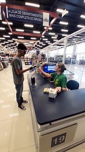 Havan, tudo num só lugar! Compre na loja, site ou app . Clique no link para saber quais lojas estão abertas, comprar pelo zap, ver nossas promoções e baixar o aplicativo Havan: http://cliente.havan.com.br/acesseaqui/ Não sabe o que dar para sua namorada 😱😱😱Temos a solução O CARTÃO PRESENTE para ela comprar o presente perfeito 💙💙💙💙 | Havan