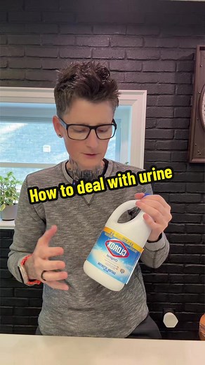 How to Remove Urine Smell from Clothes: Enzyme Wash Guide