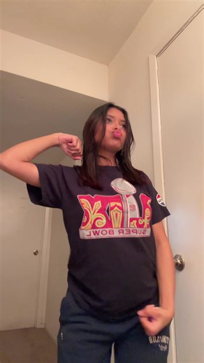 MICHELLE💙🇭🇳 (@michelle.rodriguez2020)’s videos with Big Guy - from