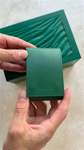 Watches & Joy on Instagram: "Rolex Day Date 40 with my favorite dial, the “Choco” dial #rolexgold #rolexdaydate #rolex228235"