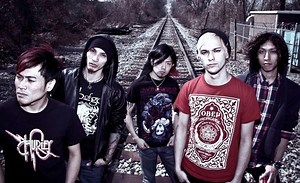 MAYDAY (FEAT. RYO) - Coldrain - LETRAS.COM