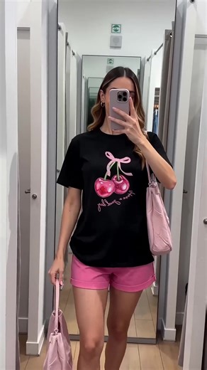 Linda camiseta de manga corta y cuello redondo para mujer con estampados de cerezas, versátil y confortable para usar en cualquier temporada.#fyppppppppppppppppppppppp #tiktokshop #popular