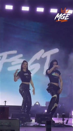 Manifest Şarkısı Adana Sahnesinde 🧡✨ #manifestgirls #manifam #shorts