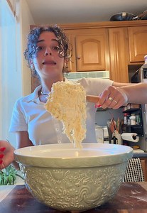 Eloise Sourdough Bread: Trying a New Homemade Starter Method