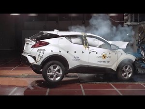 2017 Toyota C-HR - Crash Test