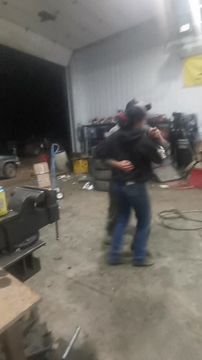 OHHHH fuck yea bud #ziptiesandbiasplies