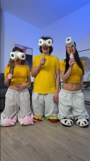 Singing Like Minions 🍌😂 #viral
