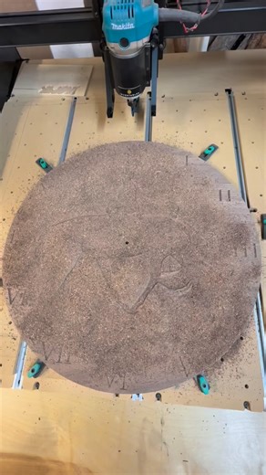 蝹 From sawdust to story.  A gentle cleaning with compressed air…...