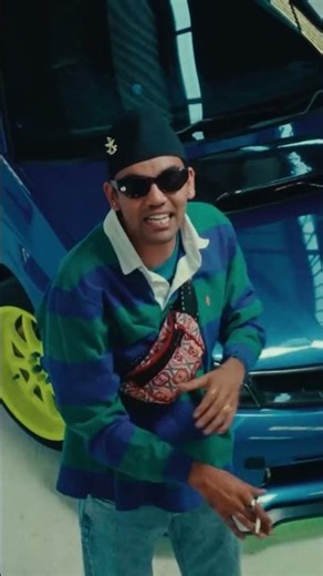 Did the music vidoe with all my family and friends. Hope you all enjoy it.👀