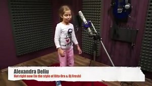 Девочка поет под дабстеп.Слушать всем!.