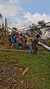 30ft metal pole #fbreels2025ツ #Lineman | J-Rom D. Marzo